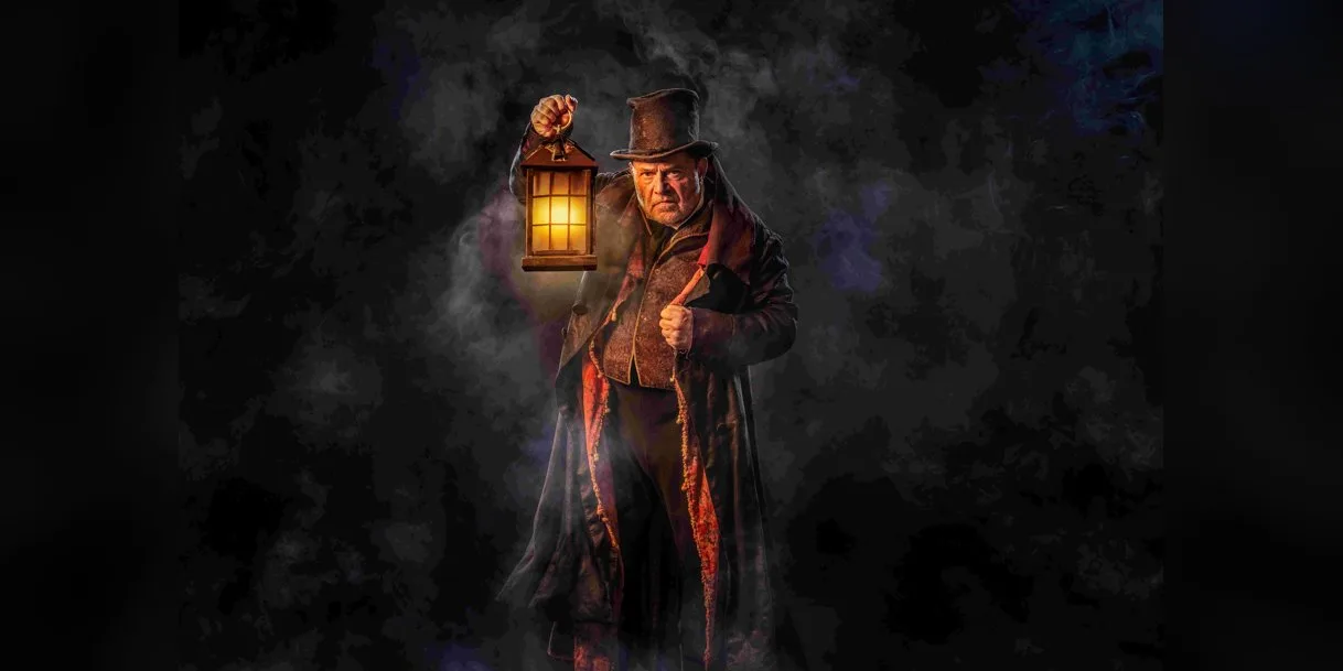 A Christmas Carol at Lowry: full cast joins John Thomson's Scrooge in Salford