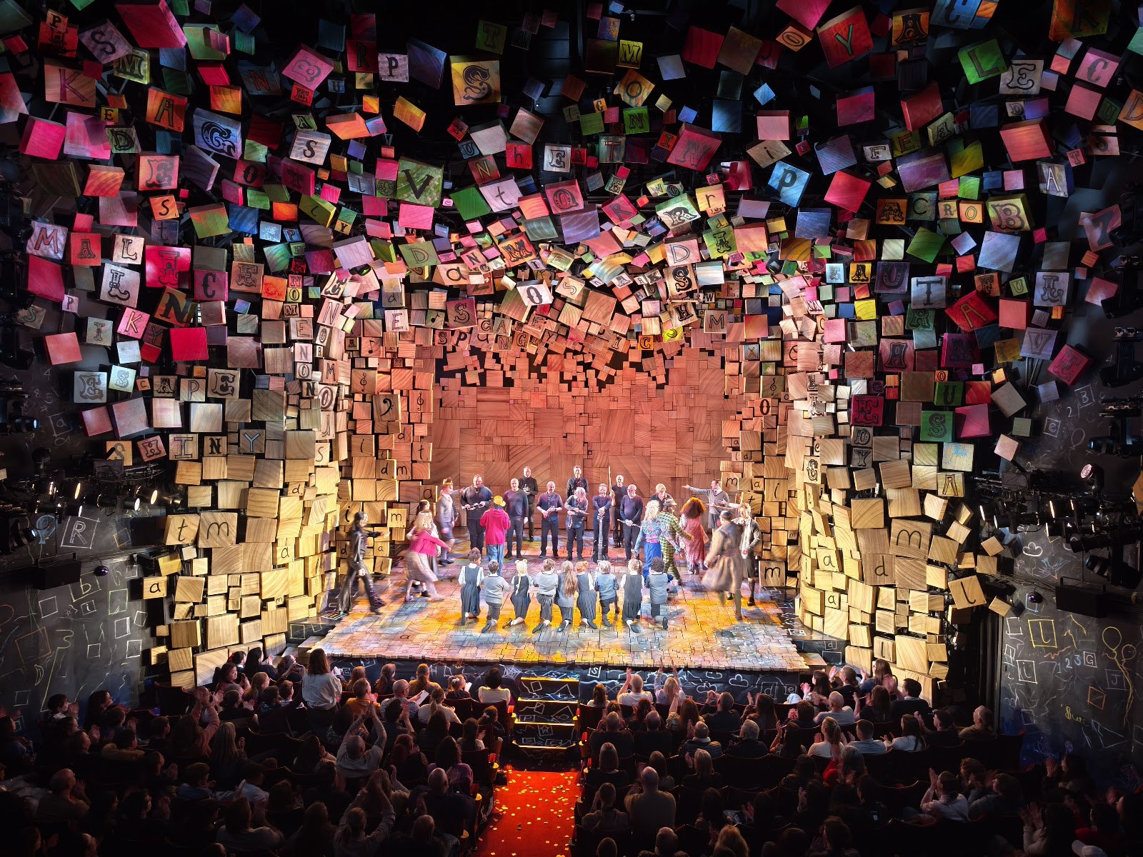 Cambridge Theatre — photo 3