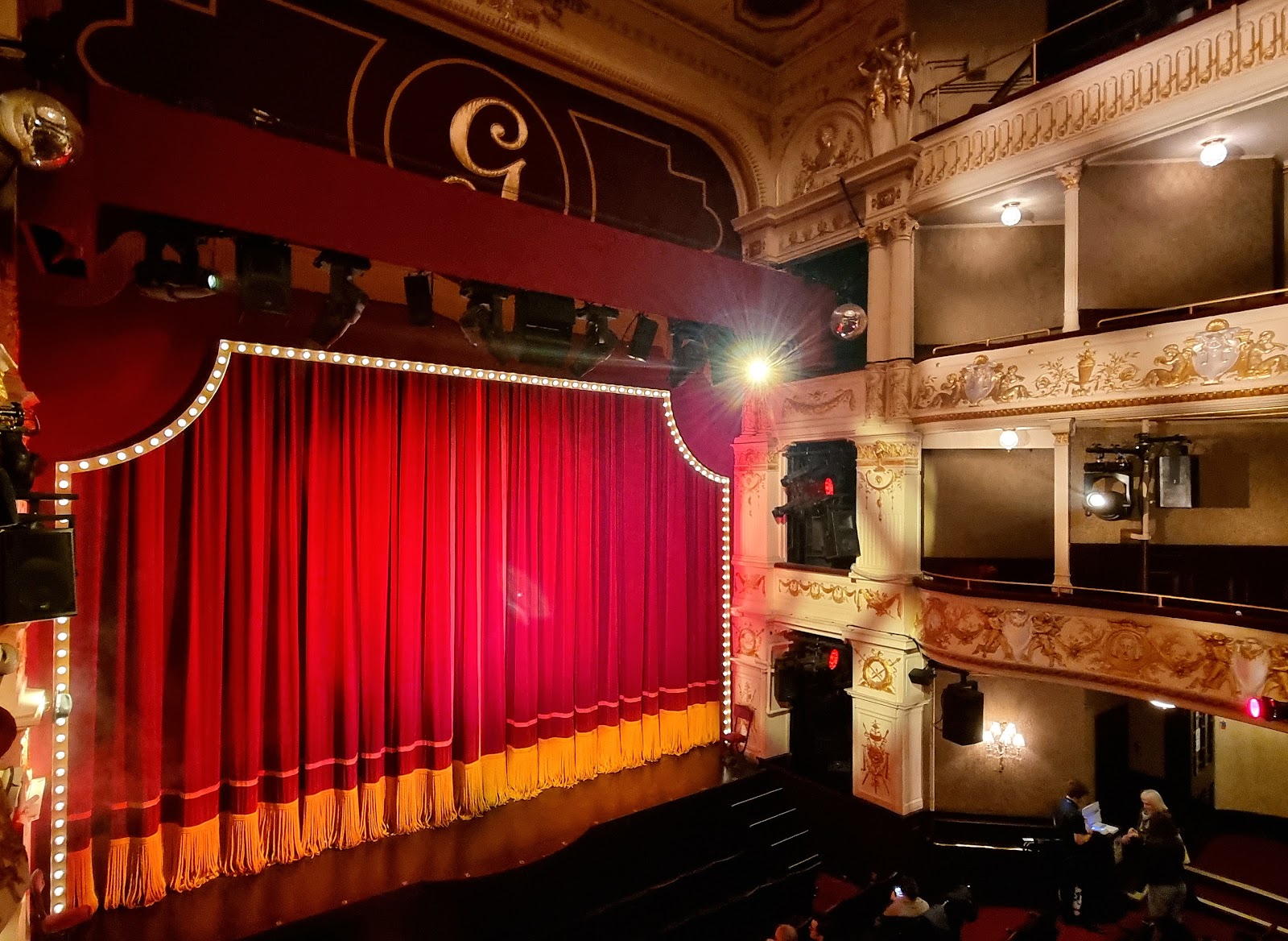 Garrick Theatre London — photo 2