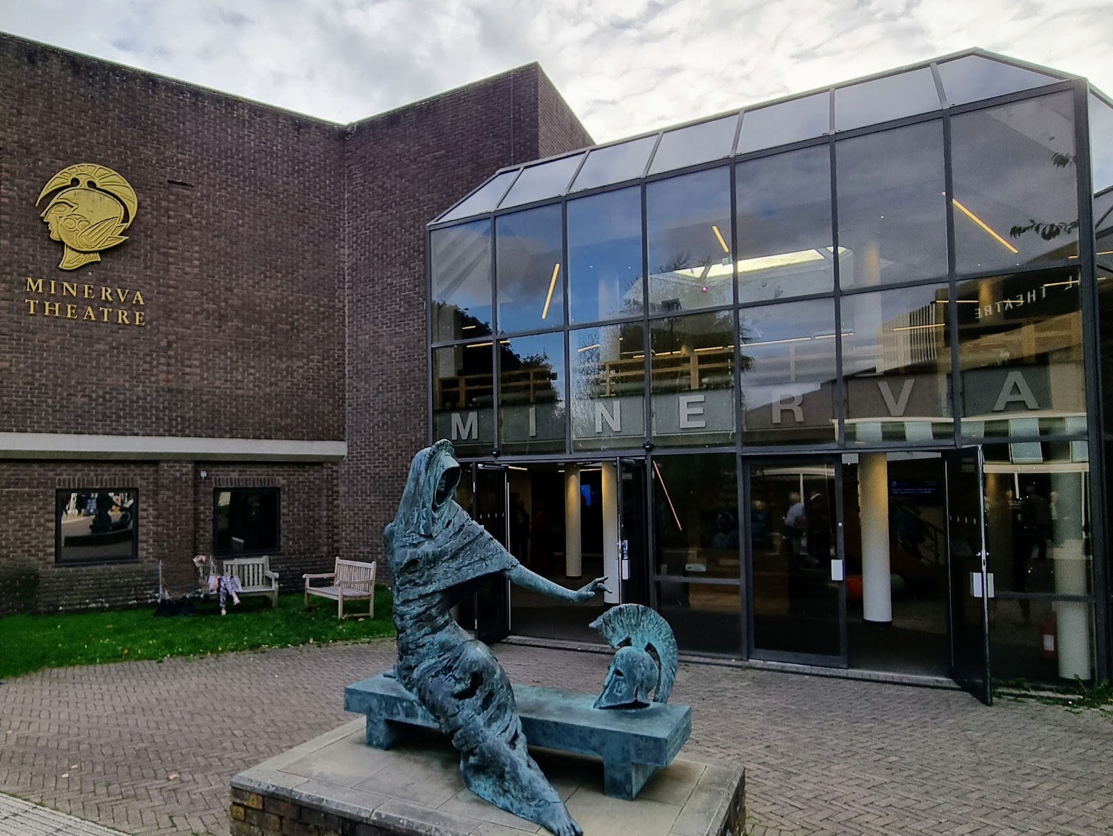 Minerva Theatre — photo 2