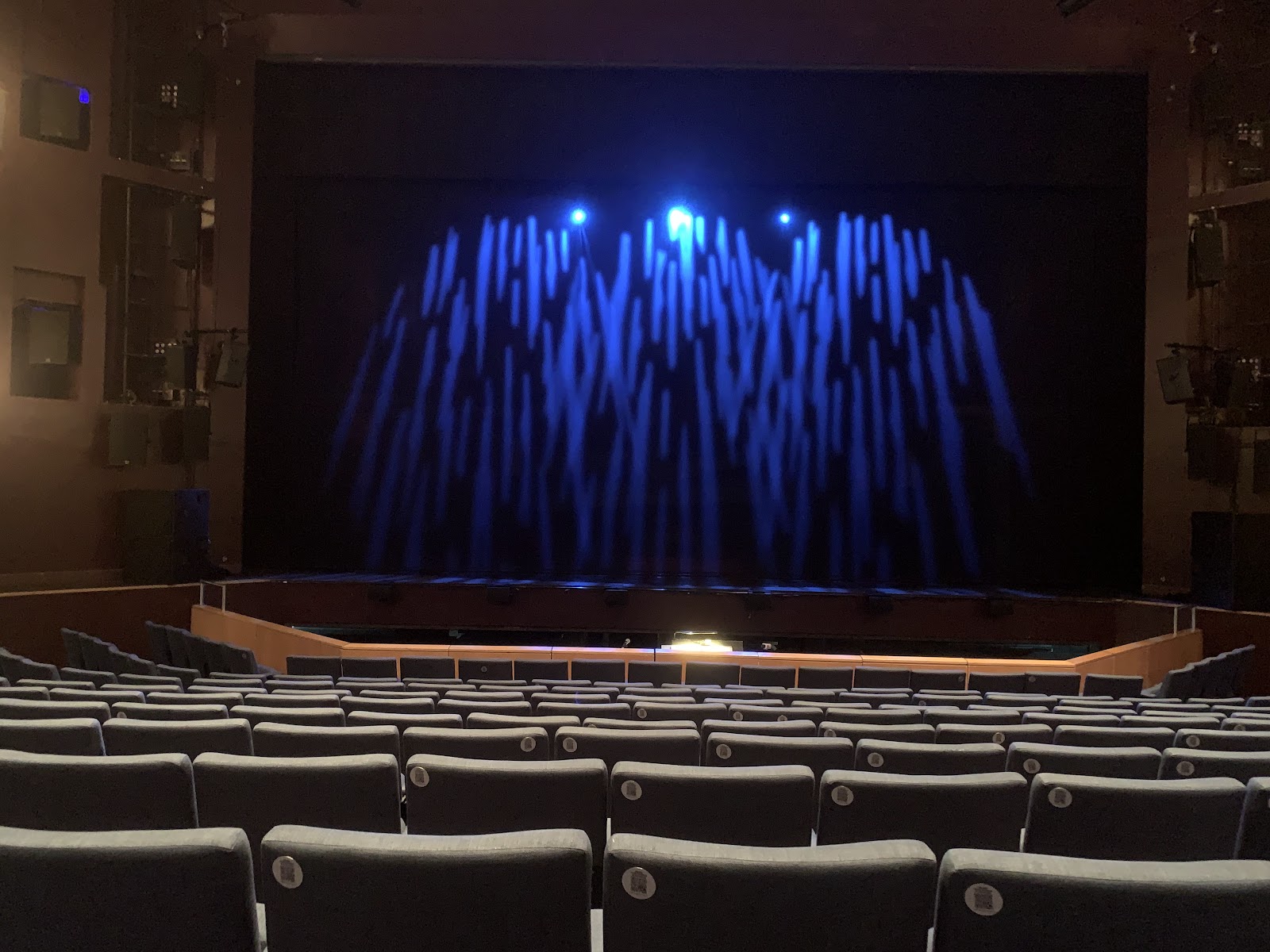 New Victoria Theatre Woking — photo 3