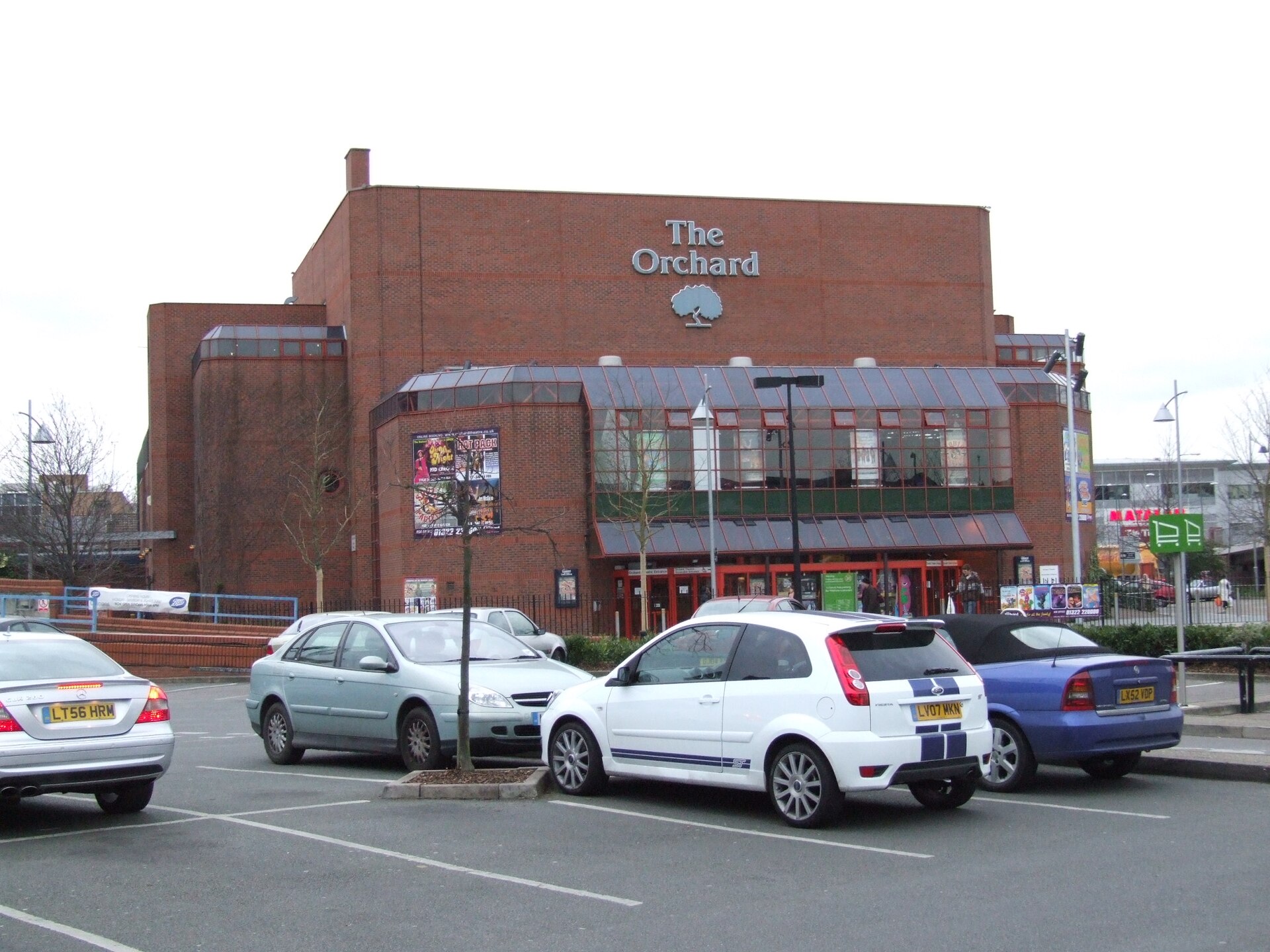 Orchard Theatre, Dartford on Hythe Street